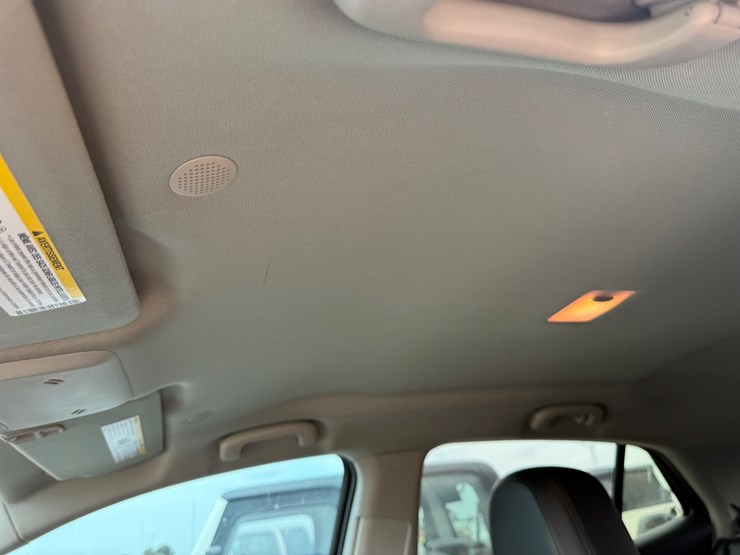 2019-buick-encore-image-16