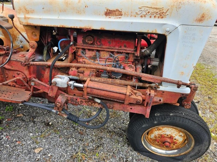 ford-960-image-9