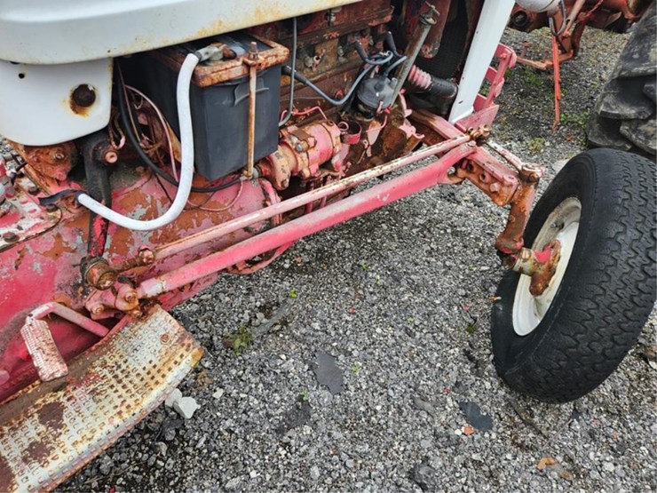 ford-tractor-image-25