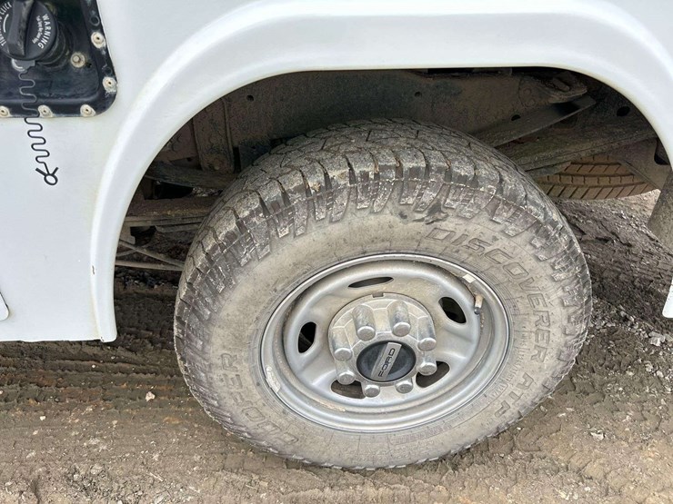 2021-ford-f250-image-23