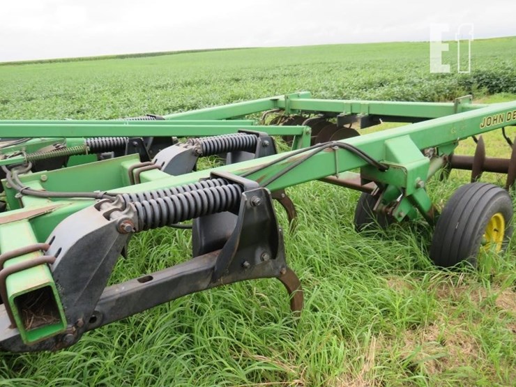 john-deere-510-image-4