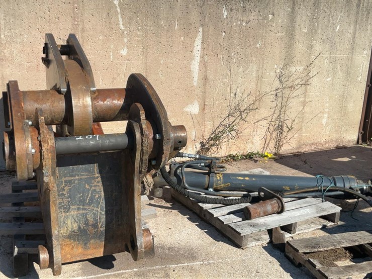 john-deere-270-image-1