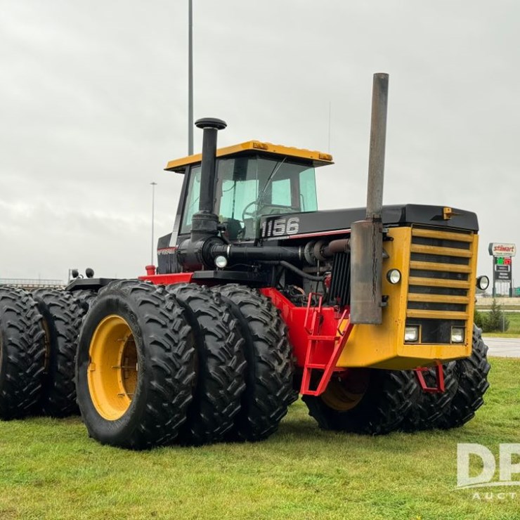 1986 VERSATILE 1156