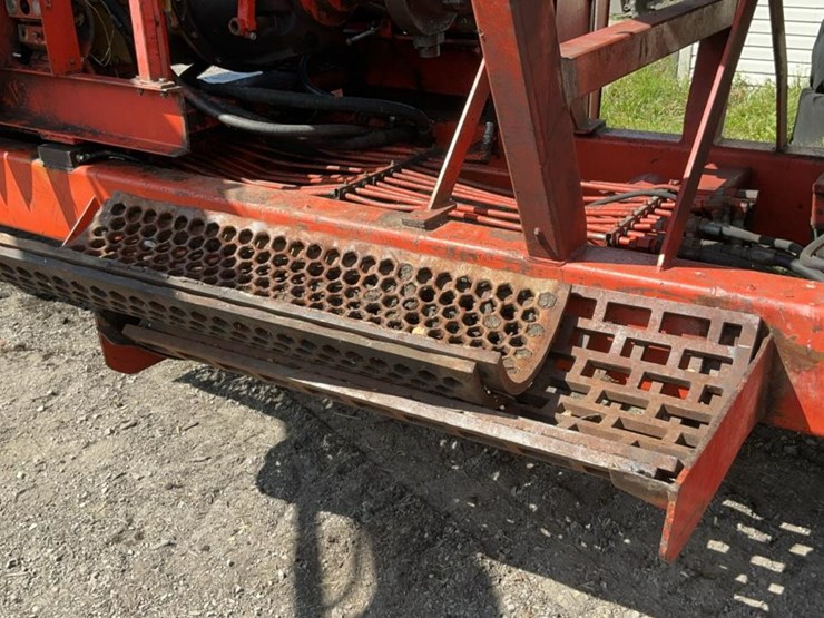 john-deere-12-image-54