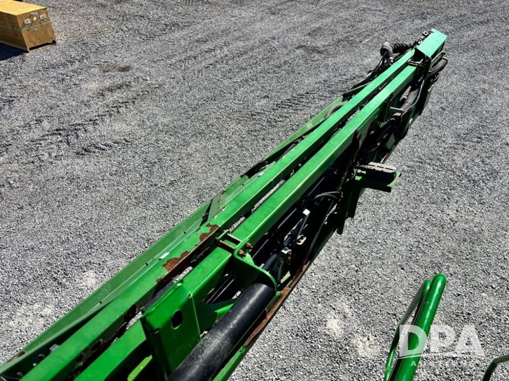 2014-john-deere-r4038-image-147