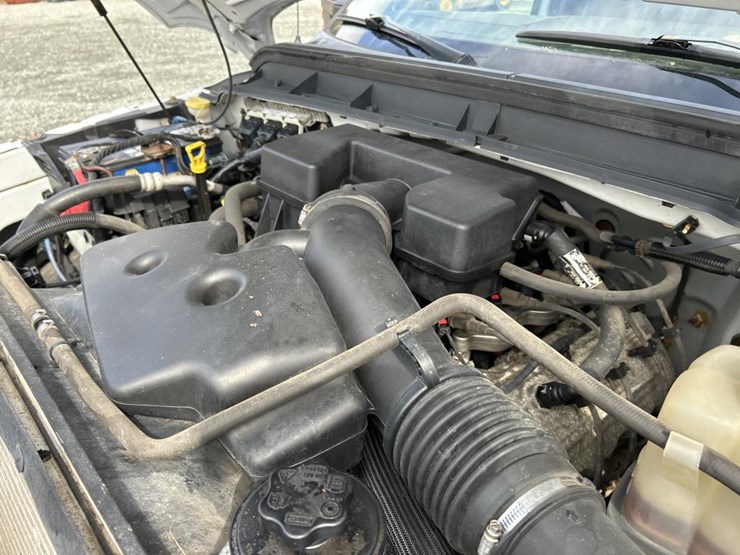2011-ford-f250-image-36