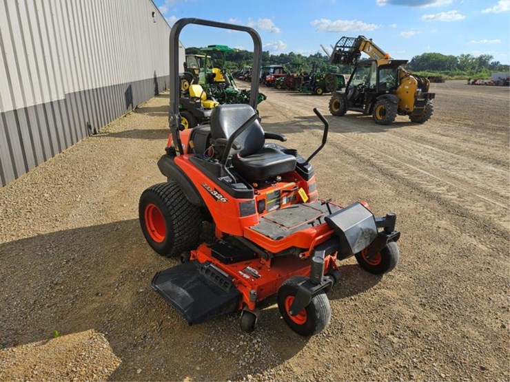 kubota-zd326-image-7