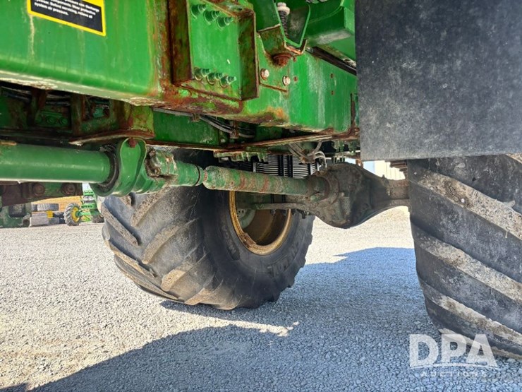 2019-john-deere-f4365-image-48