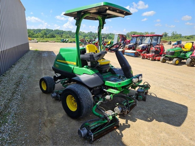 john-deere-7500-image-7