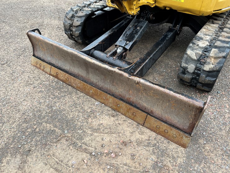 2019-caterpillar-303.5e2-cr-image-19