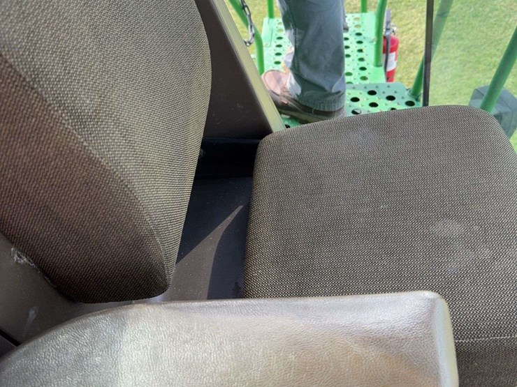 john-deere-9600-image-30