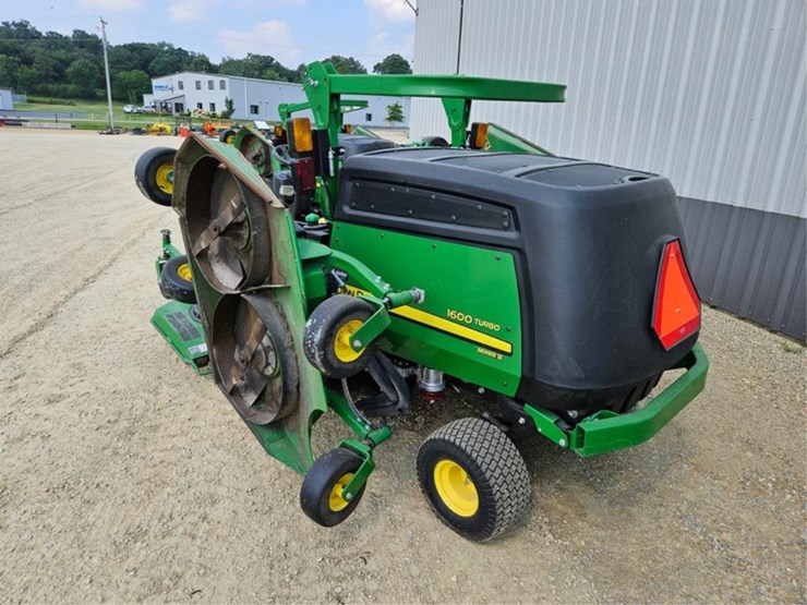 john-deere-1600-turbo-image-15