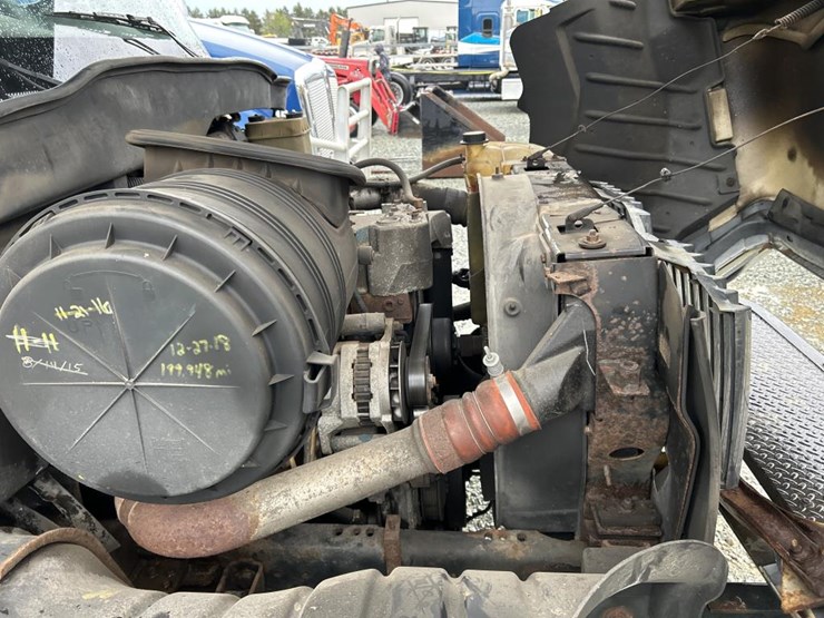 2002-international-durastar-4300-image-58