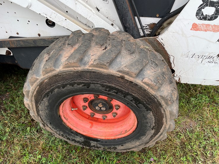 2001-bobcat-873-image-17