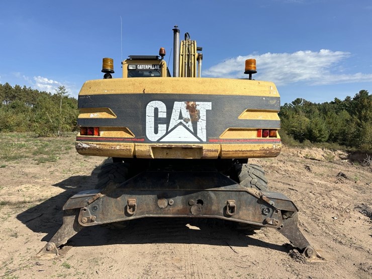 2001-caterpillar-m320-image-4