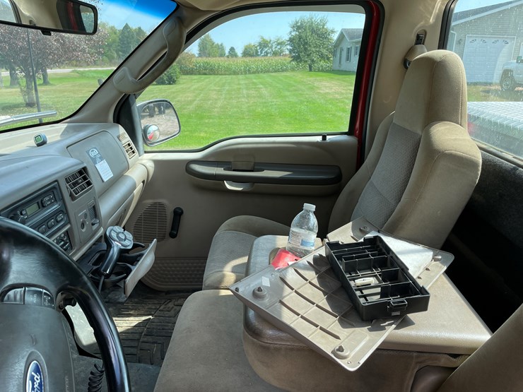 2003-ford-f250-xl-image-10