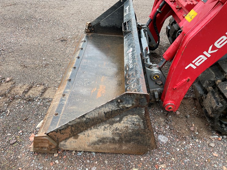 2020-takeuchi-tl10v2-image-9