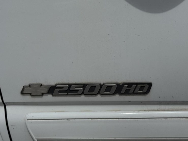 2003-chevrolet-silverado-image-7