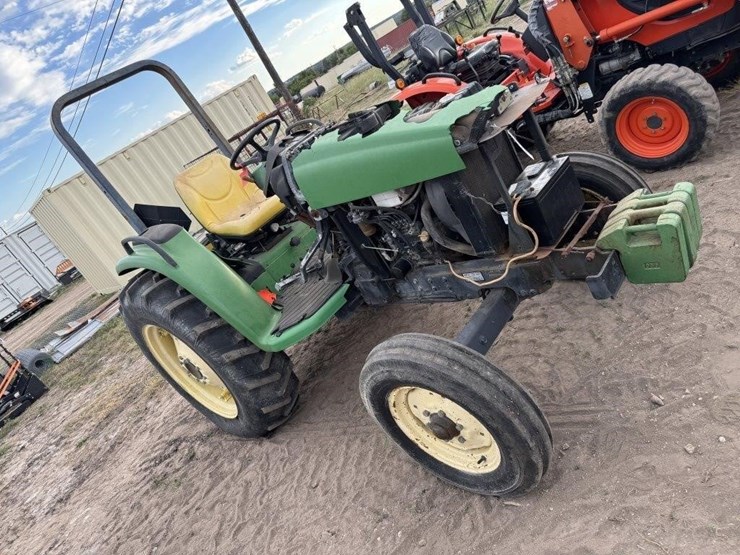 john-deere-4600-image-1
