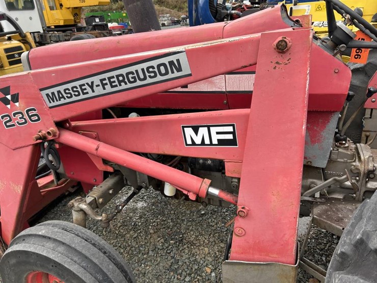 massey-ferguson-260-image-22