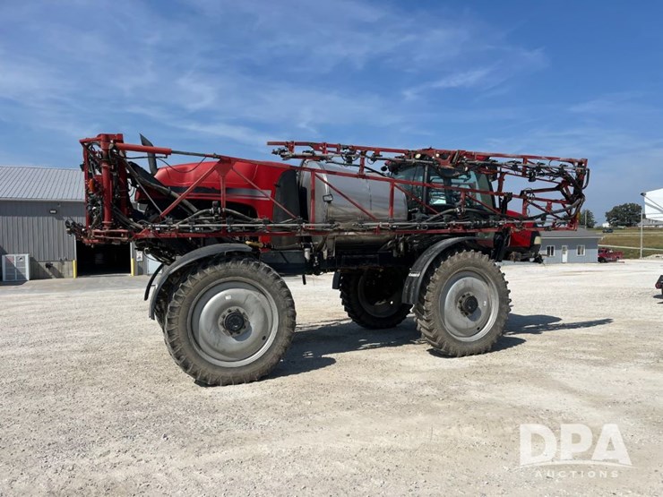 2016-case-ih-patriot-3340-image-5