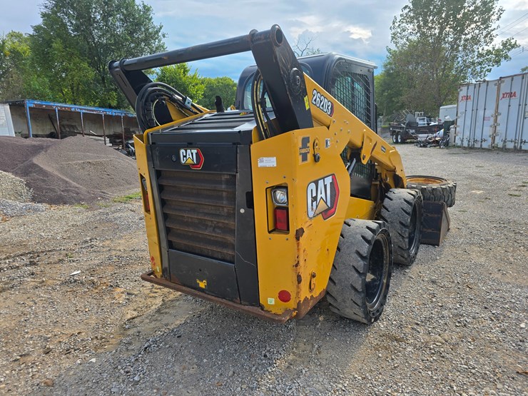 2020-caterpillar-262d3-image-17