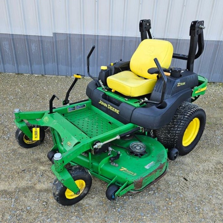 JOHN DEERE 757