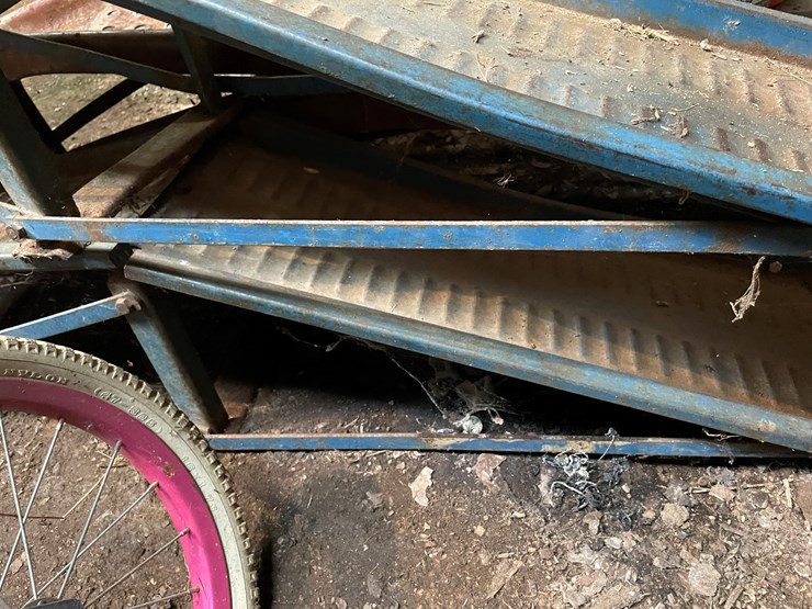 #7198-•-set-of-metal-car-ramps-image-7