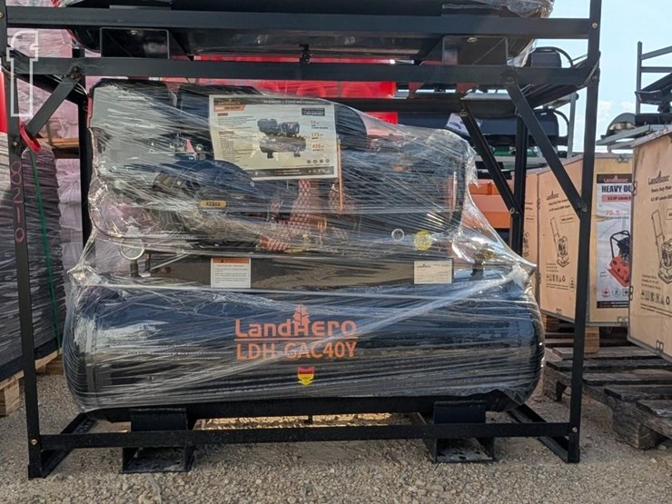 landhero-ldh-gac40y-air-compressor-image-1