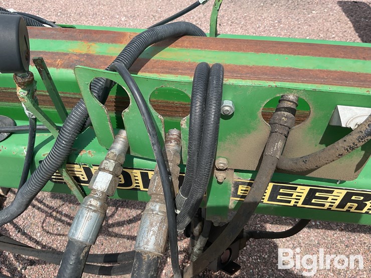 2001-john-deere-1770-image-11