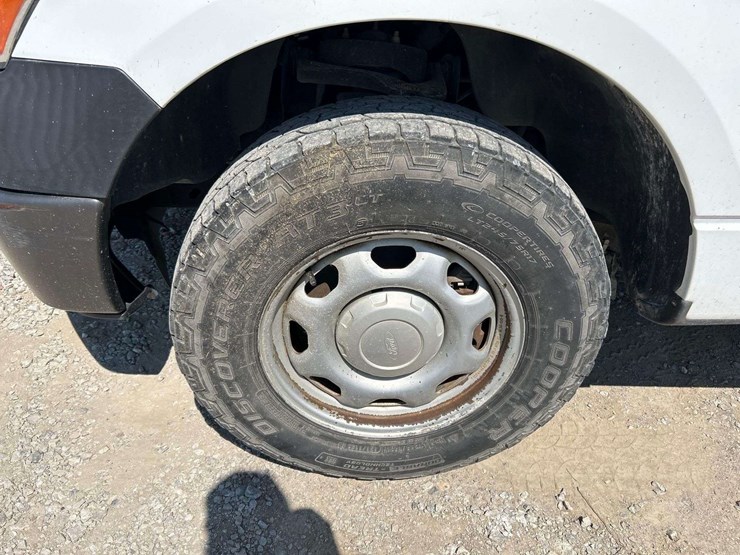 2014-ford-f150-image-19