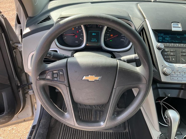 2010-chevrolet-equinox-ls-image-52