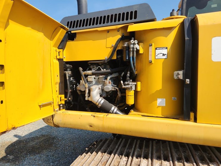 deere-160g-lc-image-36