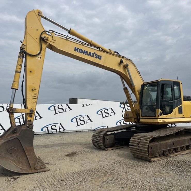KOMATSU PC270 LC