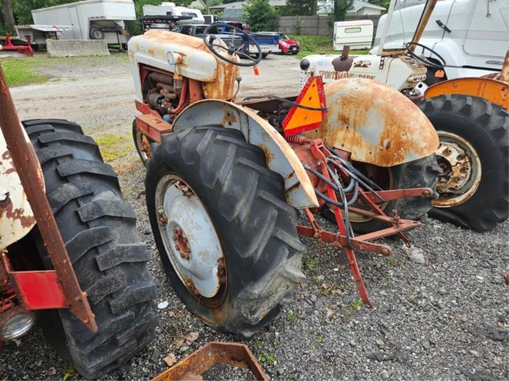 ford-960-image-3