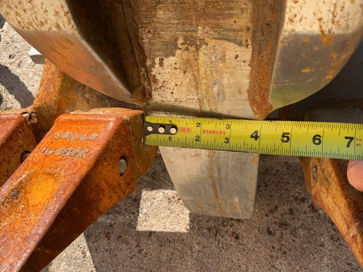 john-deere-270-image-14