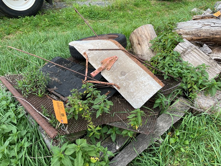 #7131-•-pile-of-scrap-metal-image-7