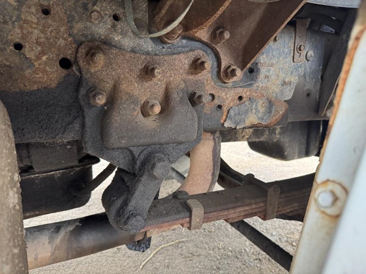 2003-ford-f650-image-36
