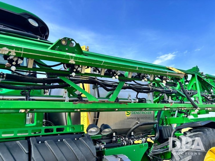 2019-john-deere-r4045-image-98