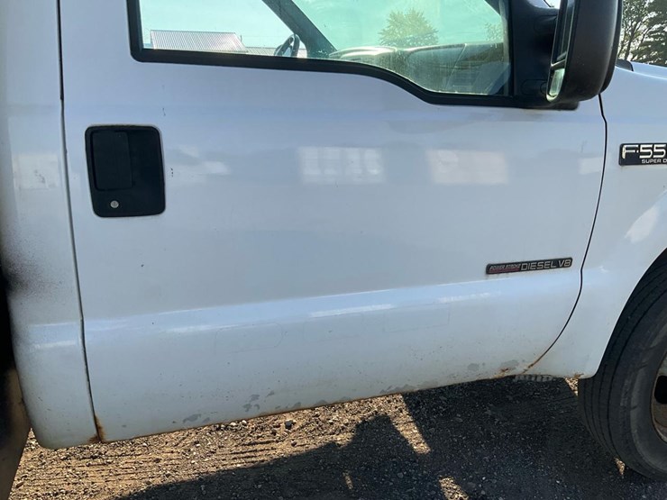 1999-ford-f550-image-41