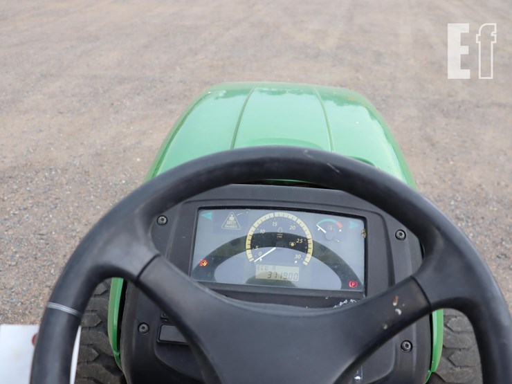 john-deere-3032e-image-14