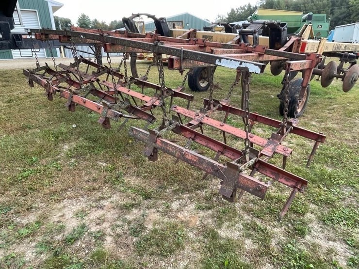 landoll-weatherproofer-deep-ripper-image-7