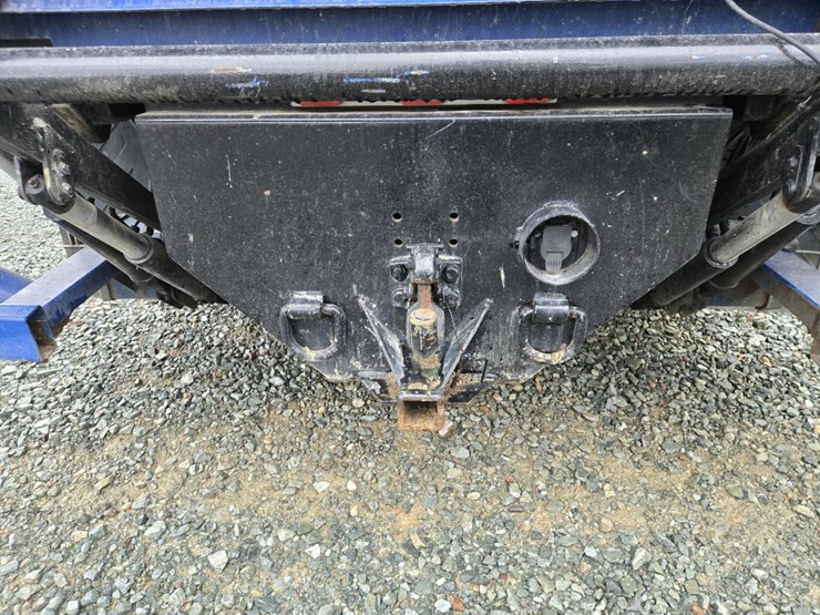 2009-ford-f550-image-25