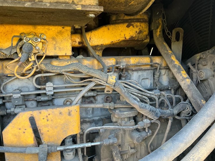 deere-850b-image-45