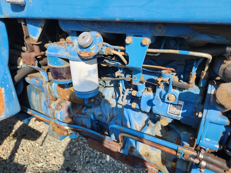 ford-5610-image-36