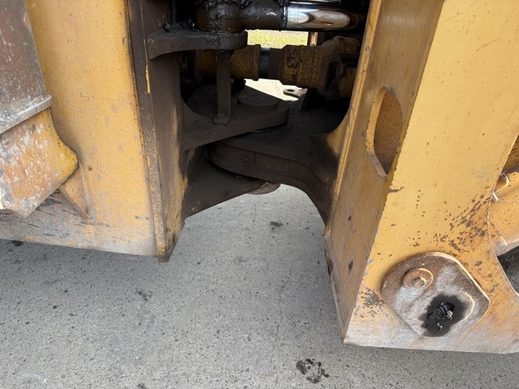 komatsu-wa600-image-42