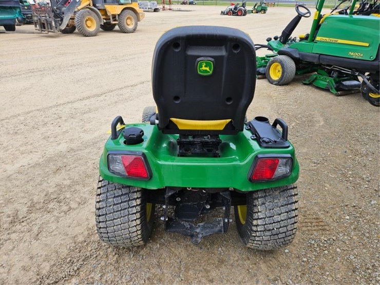 john-deere-x730-image-4