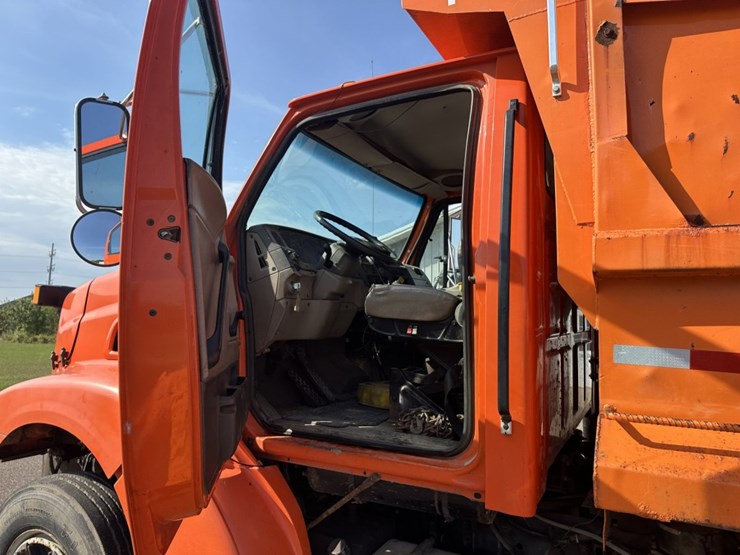 2000-caterpillar-3126-image-42