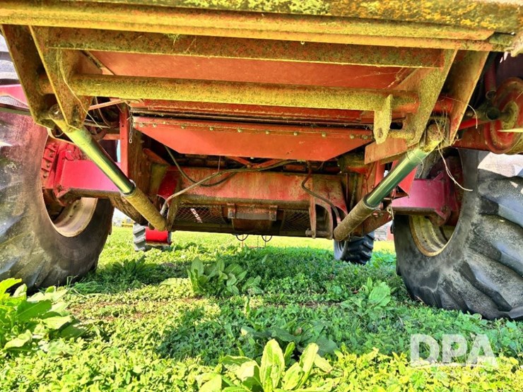 case-ih-1680-image-22