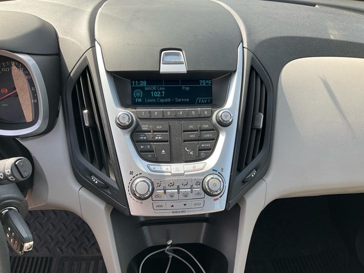 2010-chevrolet-equinox-ls-image-58